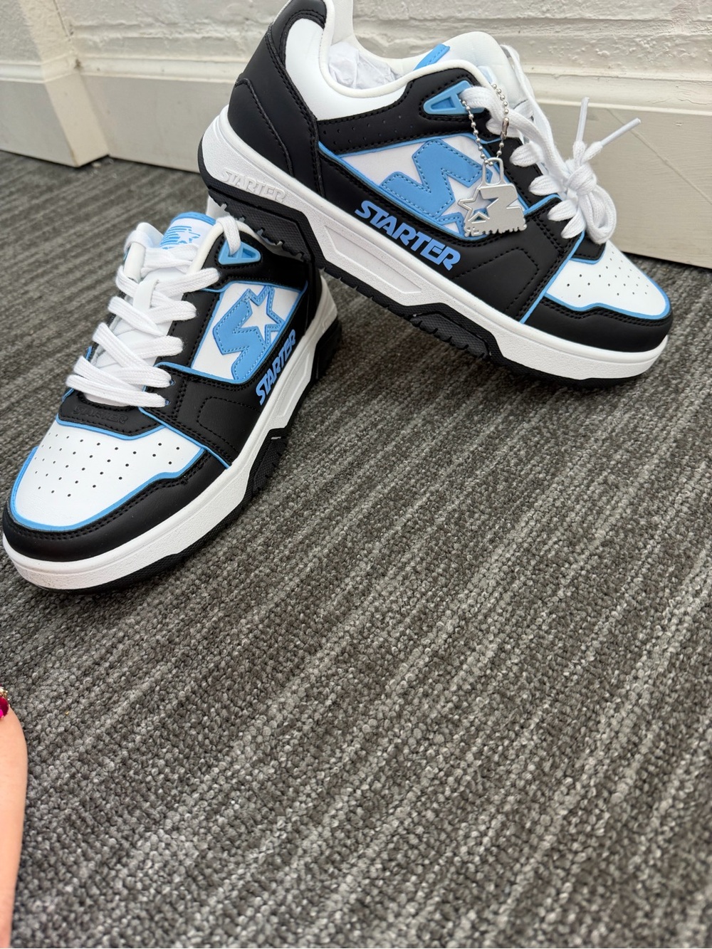 STARTER Kids Low-Top Sneakers in Black, White & Light Blue